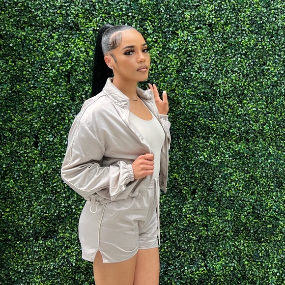 Meet your Posher, Raquel - Picture 1 of 1